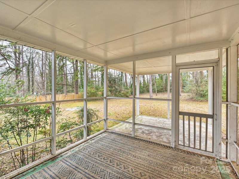 Property image 4 at 3310 Campbell Drive, Charlotte, NC 28205