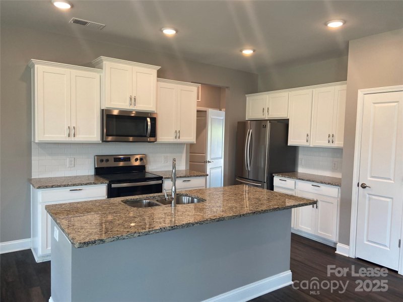 Property image 4 at 4610 Walking Path Drive, Waxhaw, NC 28173