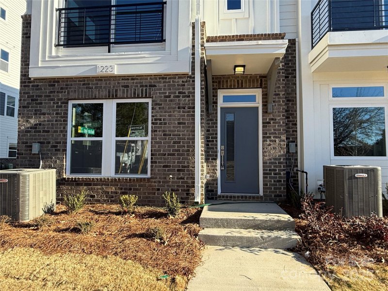 Property image 5 at 1223 E 34th Street, Charlotte, NC 28205