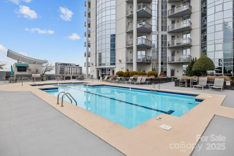 Property image 4 at 333 Trade Street, Charlotte, NC 28202