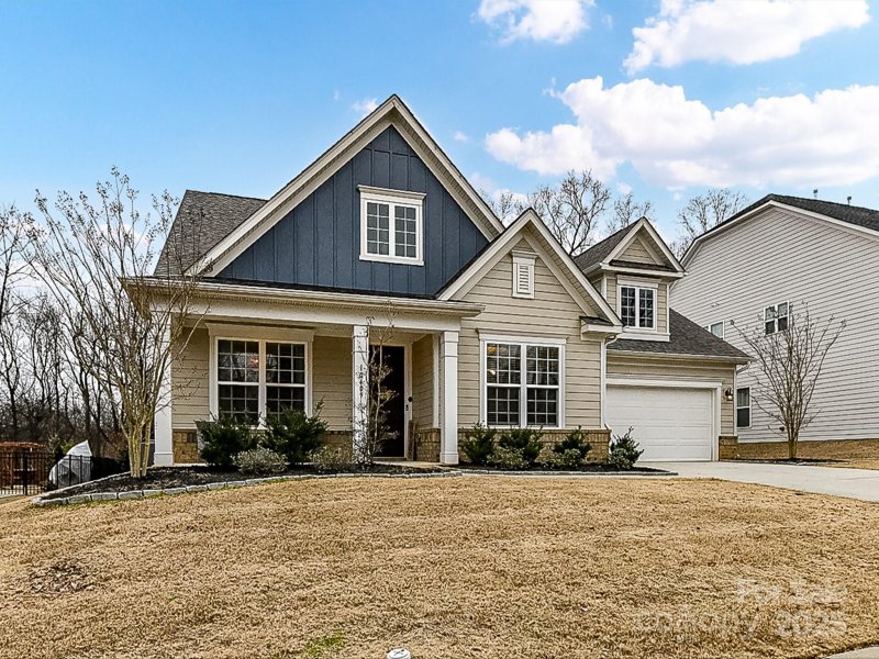 Property image 5 at 10409 Paper Birch Drive, Charlotte, NC 28215