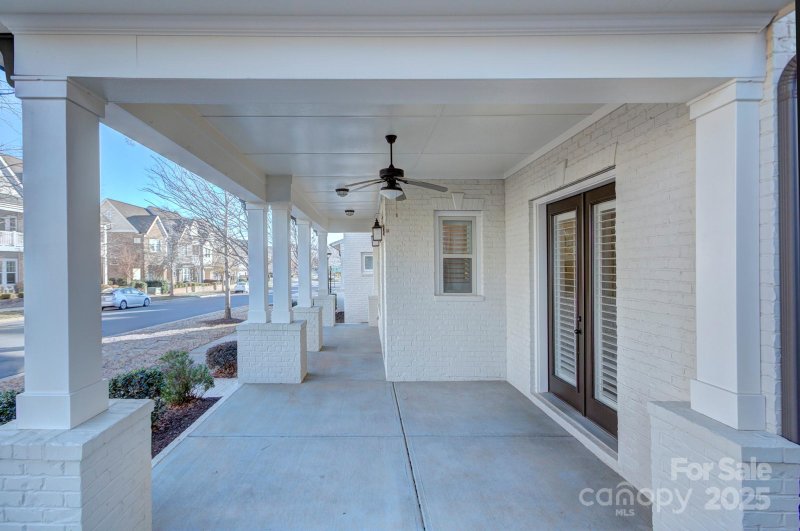 Property image 3 at 8941 Matthews Farm Lane, Charlotte, NC 28277