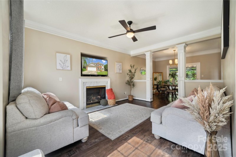 Property image 3 at 3834 Sipes Lane, Charlotte, NC 28269