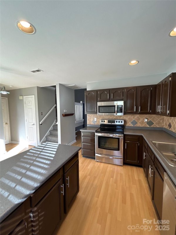 Property image 5 at 9106 Four Mile Creek Road, Charlotte, NC 28277