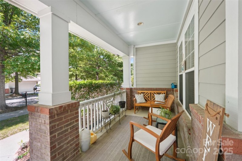 Property image 5 of 8814 Beaver Creek Drive in Prosperity Village, Charlotte, NC 28269