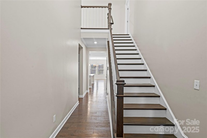 Property image 5 at 9314 Dufaux Drive, Charlotte, NC 28278