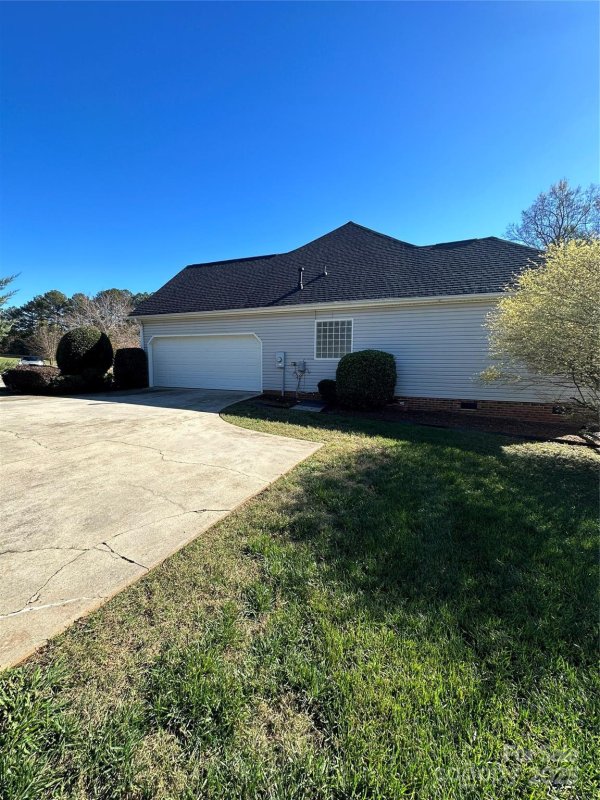 Property image 2 at 118 Sterling Drive, York, SC 29745