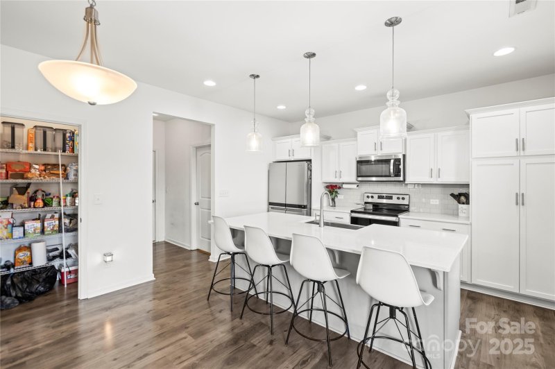 Property image 4 of 144 Mooring Drive in Hidden Lakes, Statesville, NC 28677