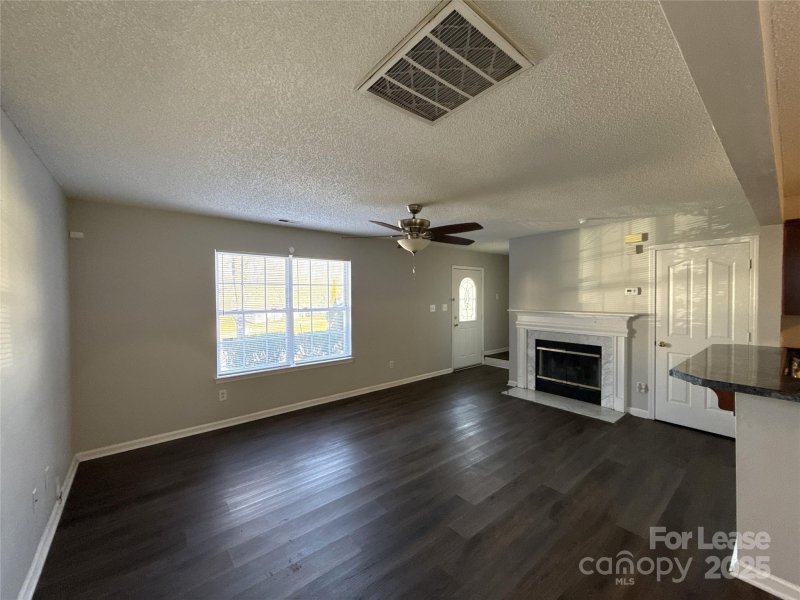 Property image 3 at 1601 Elk Creek Court, Charlotte, NC 28214