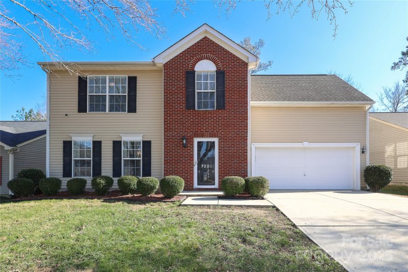 Property image 3 at 7225 Sandown Court, Harrisburg, NC 28075