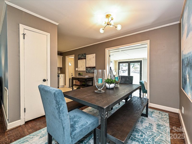 Property image 5 at 718 Lochridge Road, Charlotte, NC 28209