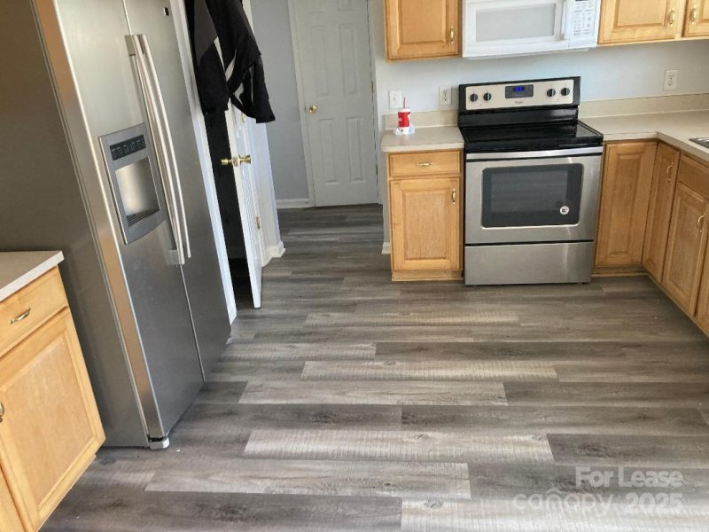 Property image 4 at 10704 Norway Spruce Court, Charlotte, NC 28262