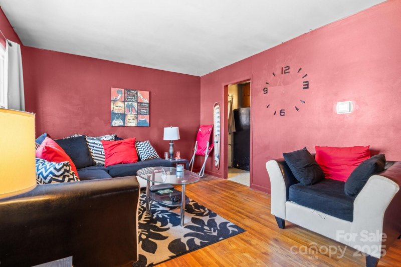 Property image 5 at 2919 Bellaire Drive, Charlotte, NC 28216