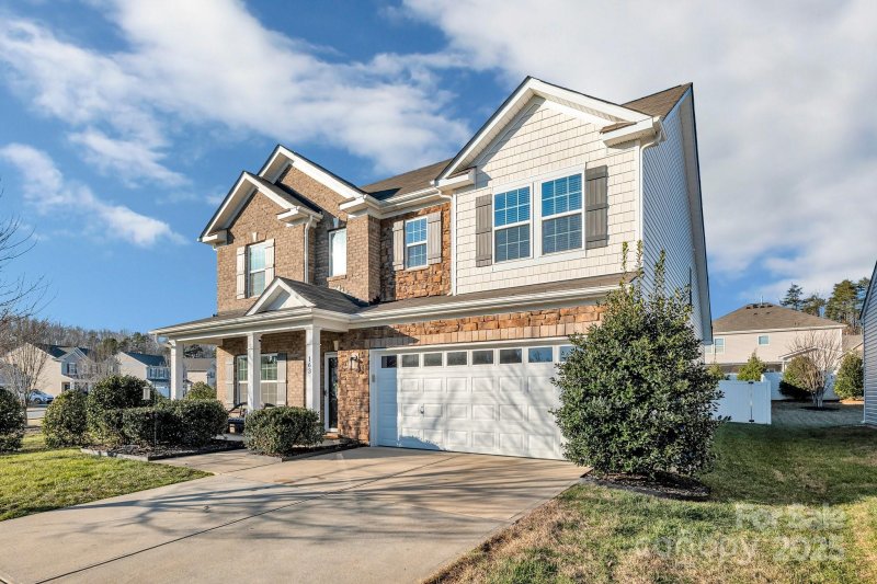 Property image 2 at 163 Paradise Hills Circle, Mooresville, NC 28115