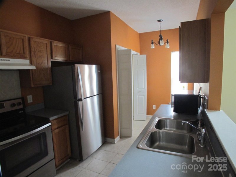 Property image 2 at 9058 Cinnabay Drive, Charlotte, NC 28216