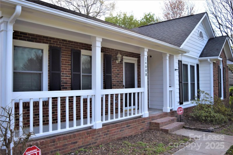 Property image 3 at 14008 Carriage Lake Drive, Charlotte, NC 28273