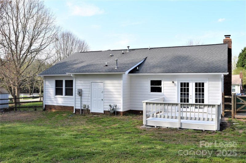 Property image 4 at 14008 Carriage Lake Drive, Charlotte, NC 28273