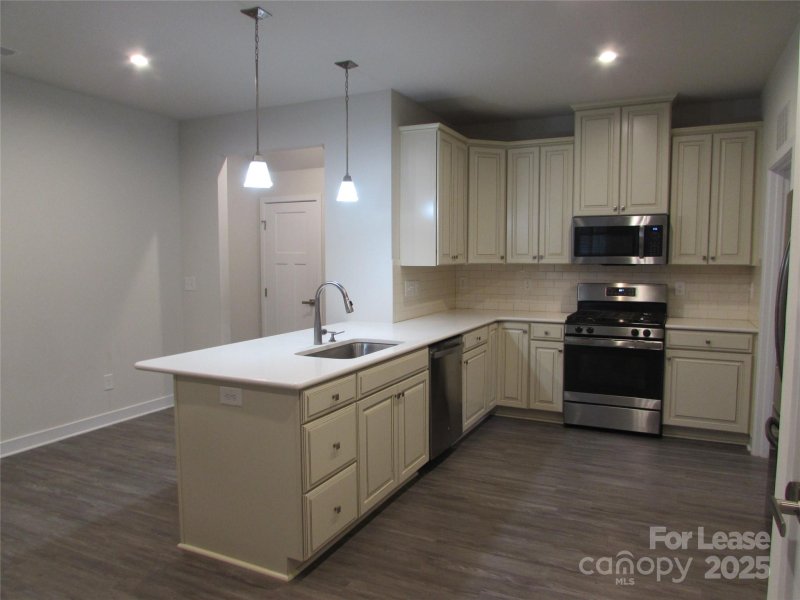 Property image 4 at 135 Lanyard Drive, Mooresville, NC 28117