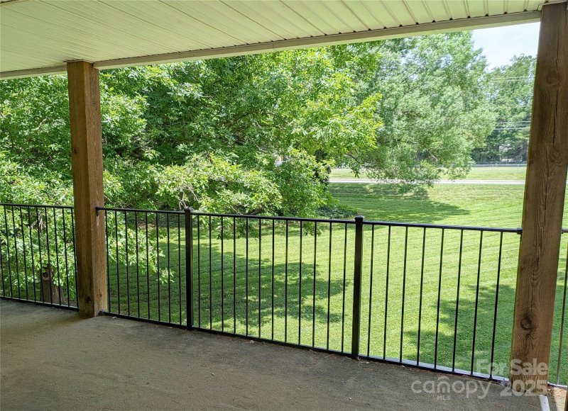 Property image 2 at 1985 Lancer Court, Gastonia, NC 28054