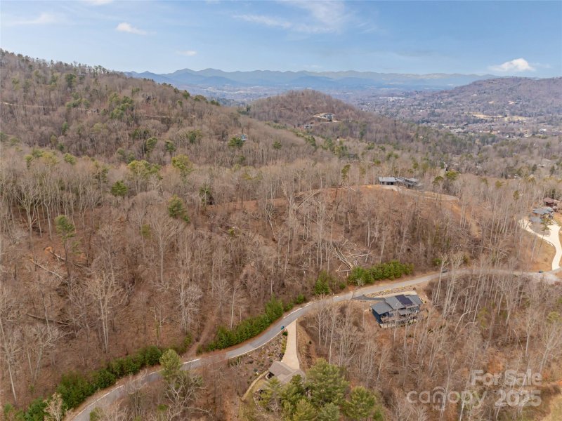 Property image 3 of 74 Longspur Lane in Town Mountain Preserve, Asheville, NC 28804