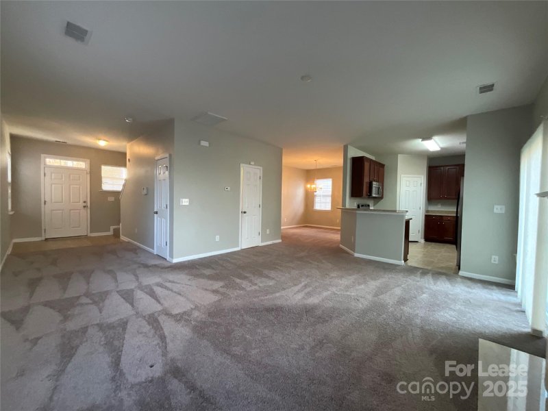 Property image 4 at 5016 Abercromby Street, Charlotte, NC 28213