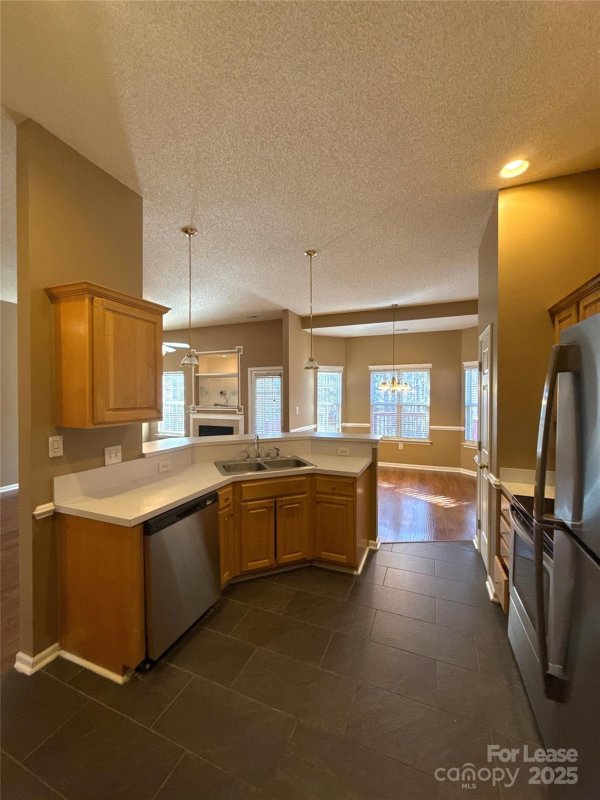 Property image 5 at 2004 Conifer Circle, Charlotte, NC 28213