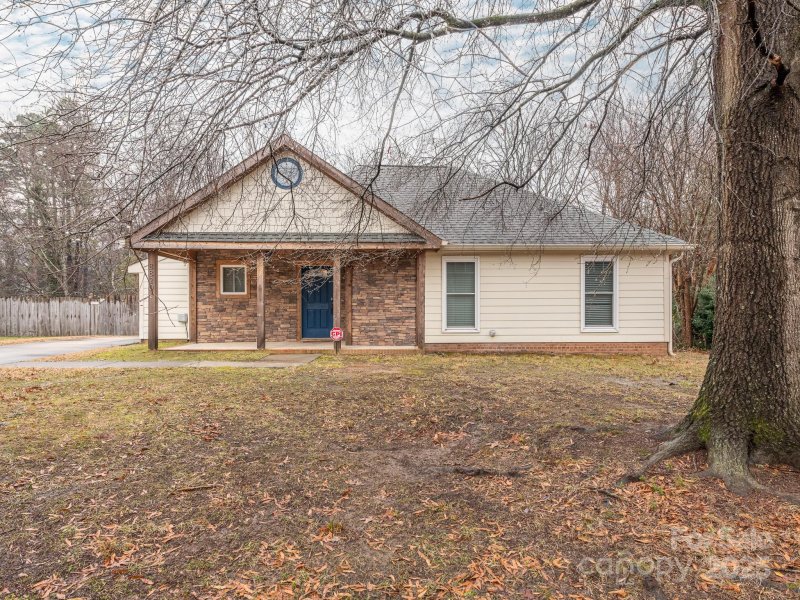 Property image 2 at 8820 Rittenhouse Circle, Charlotte, NC 28270