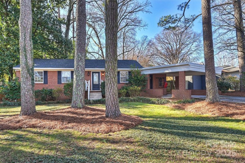 Property image 3 at 1108 Sewickley Drive, Charlotte, NC 28209