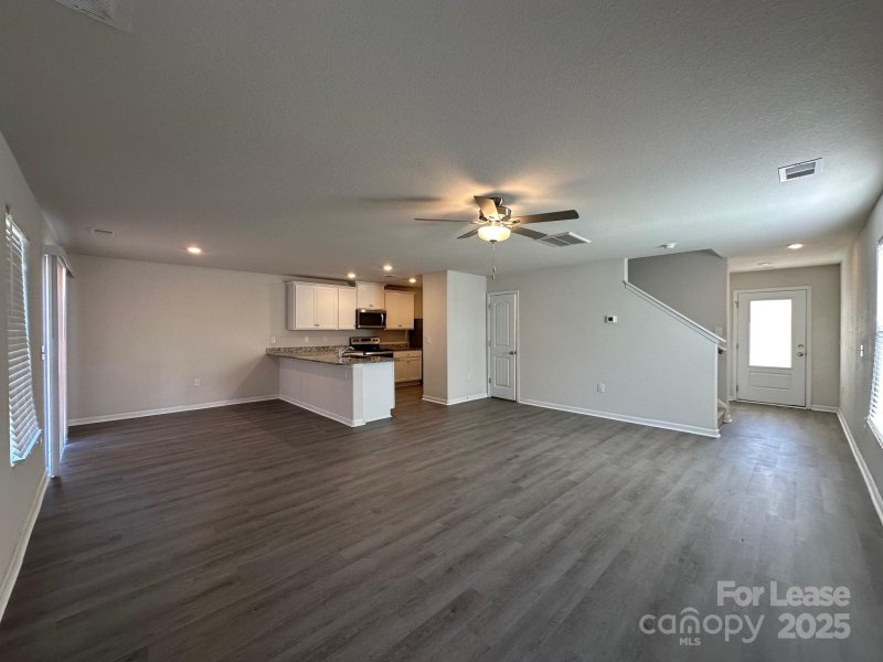 Property image 4 at 5003 Wolfridge Avenue, Charlotte, NC 28214