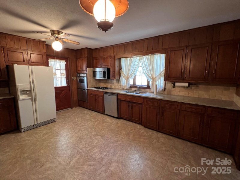 Property image 5 at 319 N Peterson Street, Stanley, NC 28164