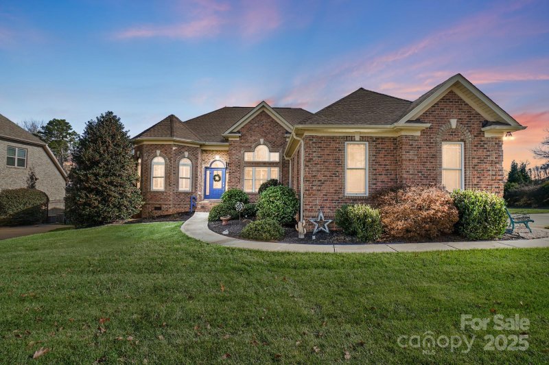 Property image 2 at 2444 Shiny Leaf Drive, Denver, NC 28037