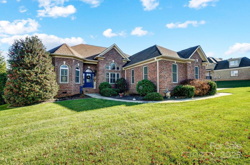 Property image 4 at 2444 Shiny Leaf Drive, Denver, NC 28037