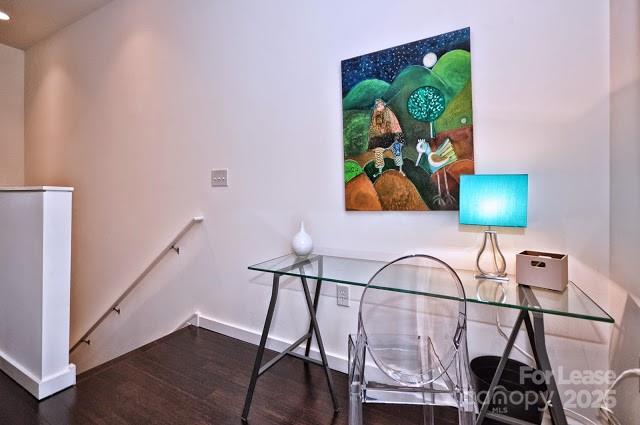 Property image 3 at 318 Viburnum Way Court, Charlotte, NC 28208