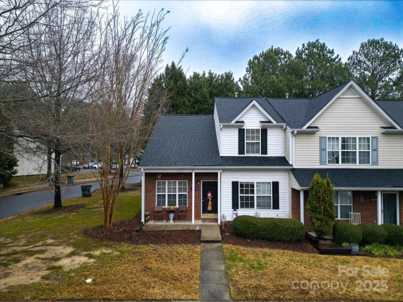 Property image 2 at 12548 Hennigan Place Lane, Charlotte, NC 28214