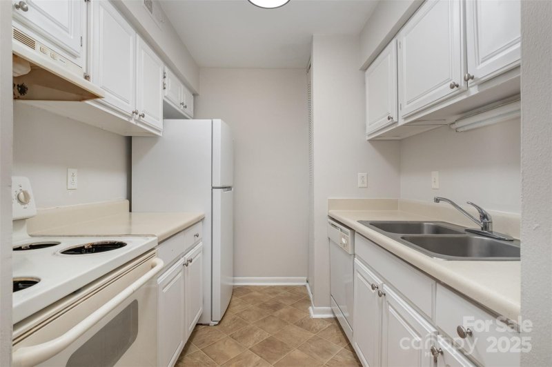 Property image 5 at 133 Orchard Trace Lane, Charlotte, NC 28213