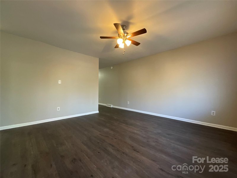 Property image 2 at 4608 Highlake Drive, Charlotte, NC 28215