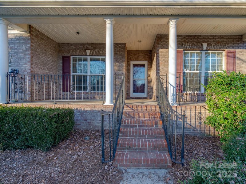 Property image 2 at 8112 Penman Springs Drive, Waxhaw, NC 28173