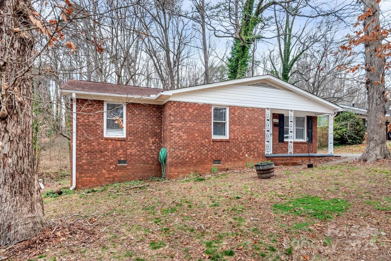 Property image 2 at 1418 Nottingham Road, Kannapolis, NC 28081