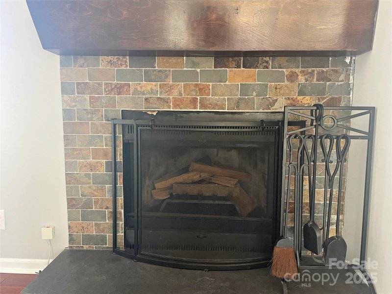 Property image 5 at 7810 Heatherdale Court, Charlotte, NC 28212