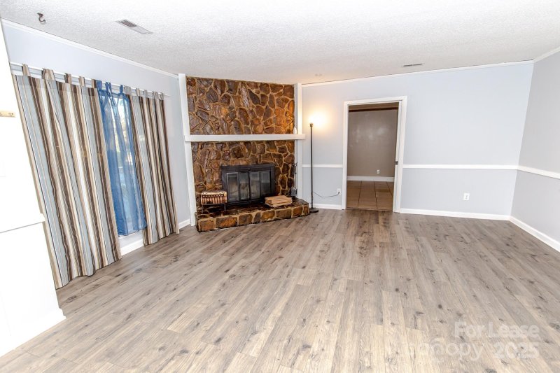 Property image 4 at 6401 Woodbridge Road, Charlotte, NC 28227