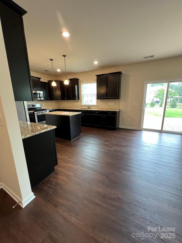 Property image 2 at 132 Mackinac Drive, Mooresville, NC 28117