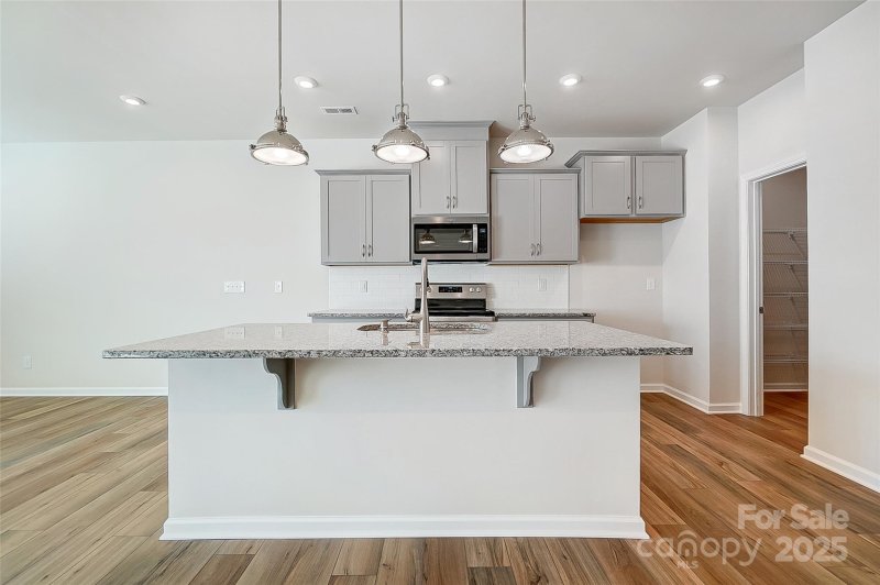 Property image 3 at 6337 Mallow Crossing Lane, Charlotte, NC 28213