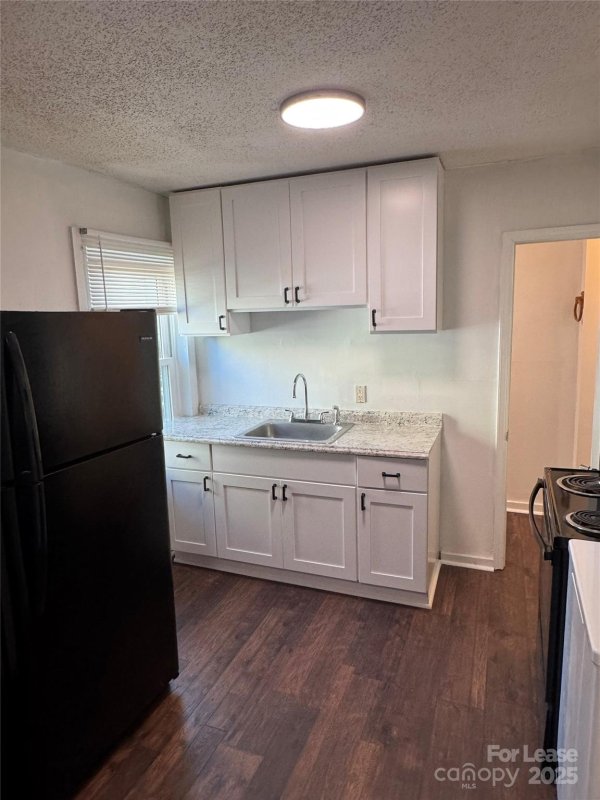 Property image 5 at 3805 Miriam Drive, Charlotte, NC 28205