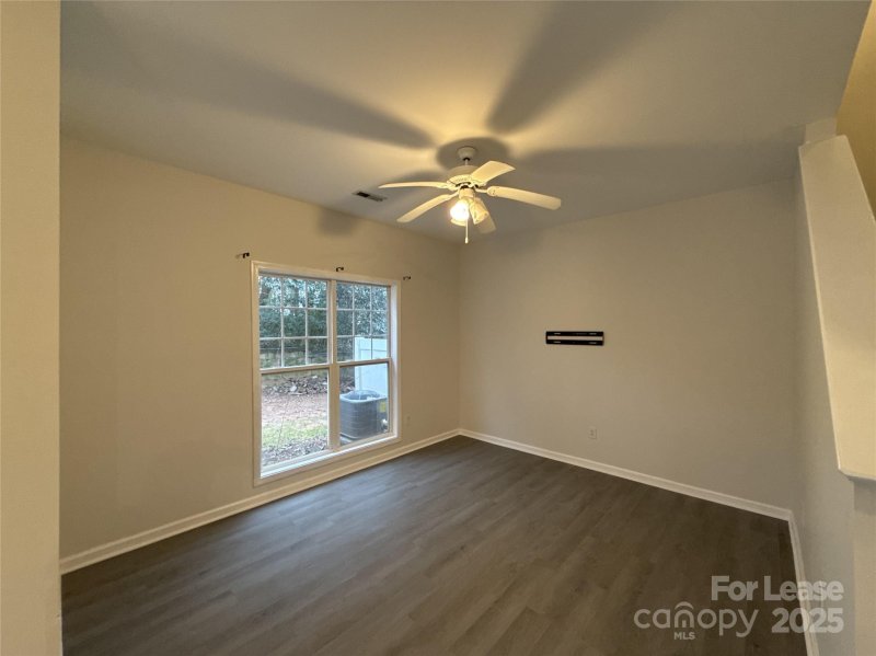 Property image 5 at 225 Doughton Lane, Charlotte, NC 28217