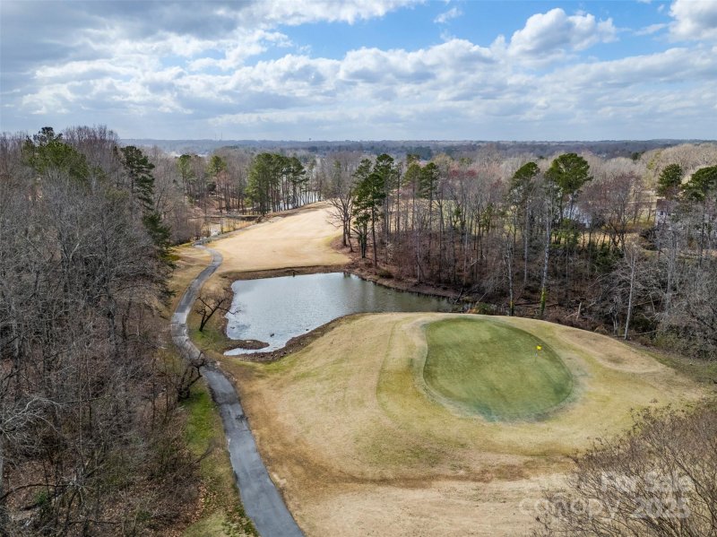 Property image 3 at 124 Muirfield Drive, Kings Mountain, NC 28086