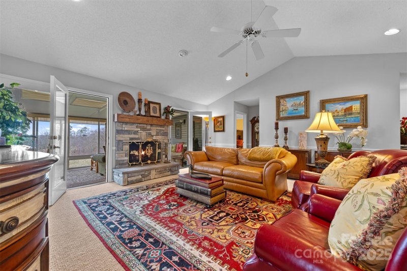 Property image 4 at 124 Muirfield Drive, Kings Mountain, NC 28086