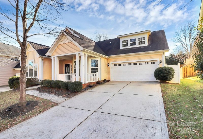 Property image 2 at 13123 Andover Crescent Lane, Huntersville, NC 28078