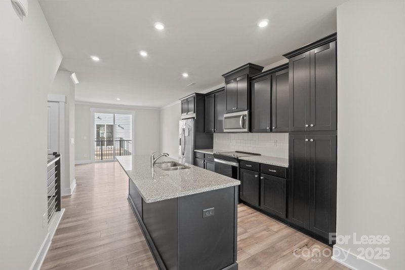 Property image 4 at 3019 Jolene Court, Charlotte, NC 28206