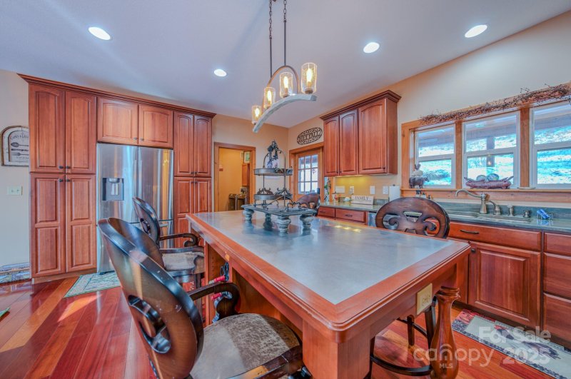 Property image 4 at 32 Quail Point Drive, Weaverville, NC 28787