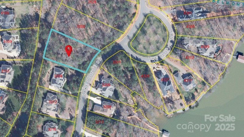 Property image 2 at 3204 Lake Pointe Drive, Belmont, NC 28012